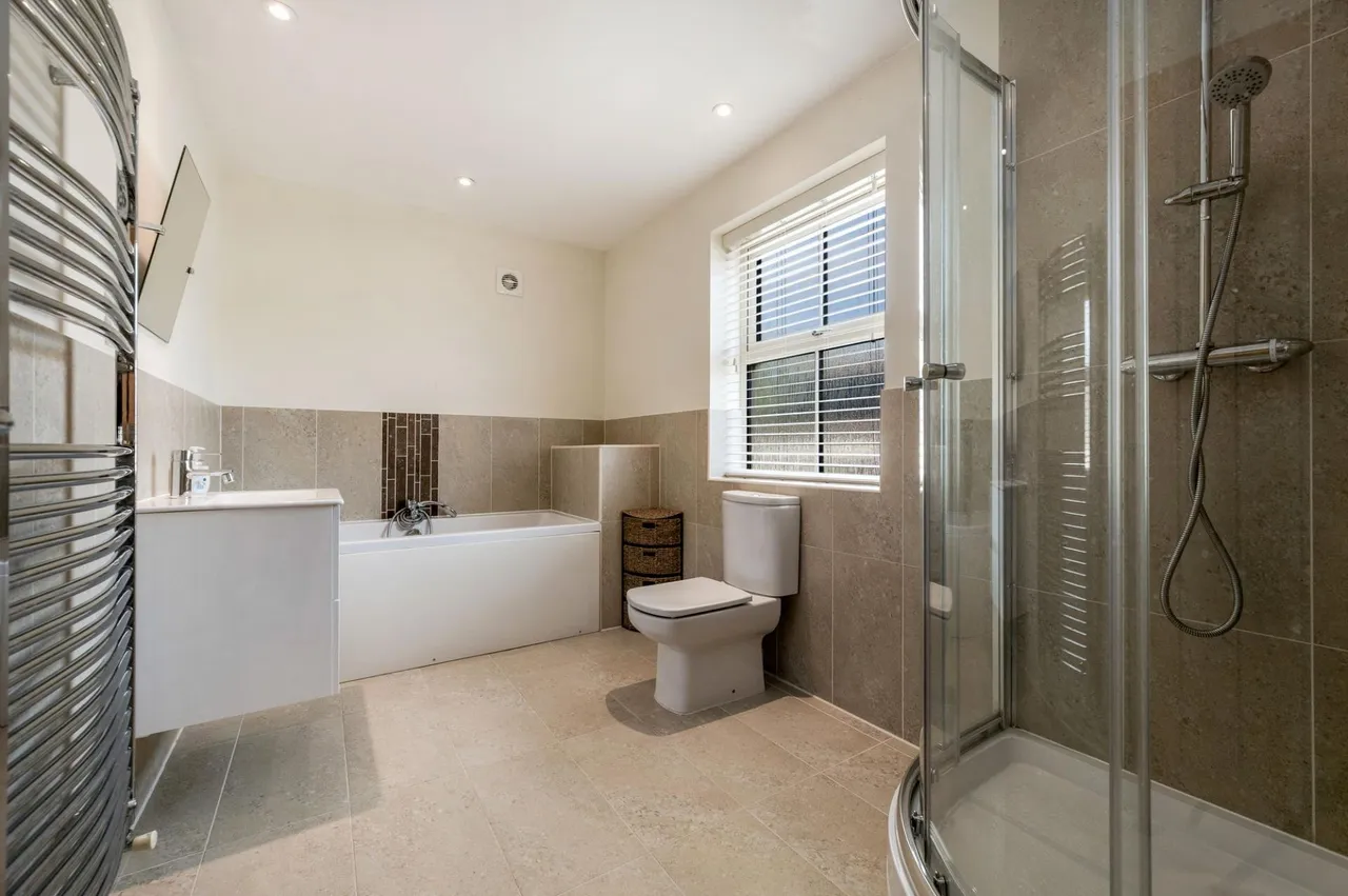 Main Street, Greetham, LE15, photo 10