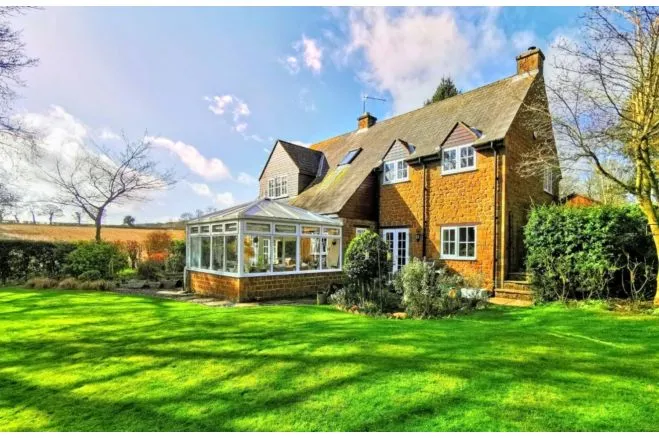 Church Lane, Hellidon, NN11, photo 2
