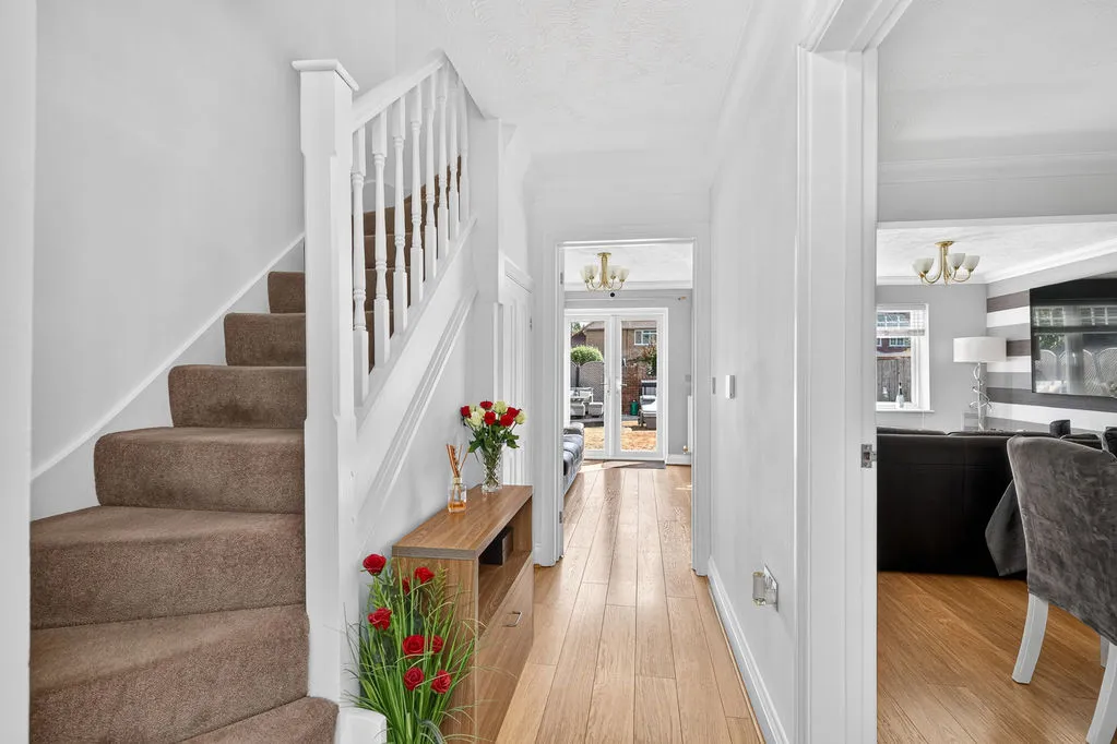 School Lane, Addlestone KT15 1TA, photo 11