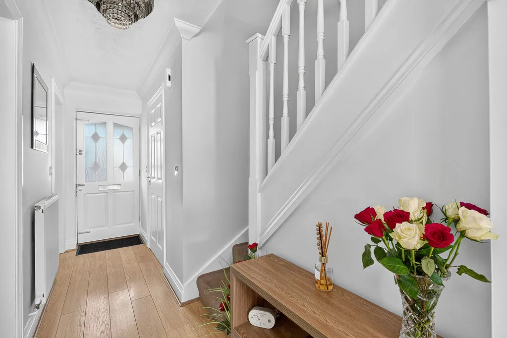 School Lane, Addlestone KT15 1TA, photo 10