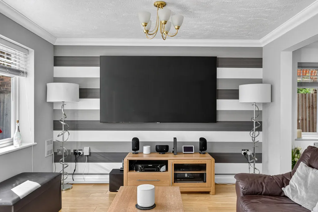 School Lane, Addlestone KT15 1TA, photo 7