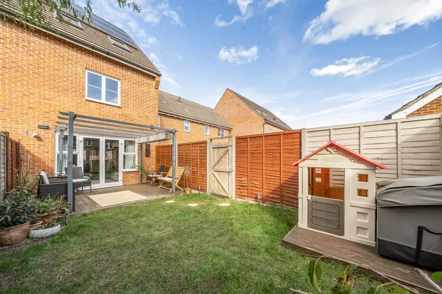 Urquhart Road, Thatcham, RG19, photo 18