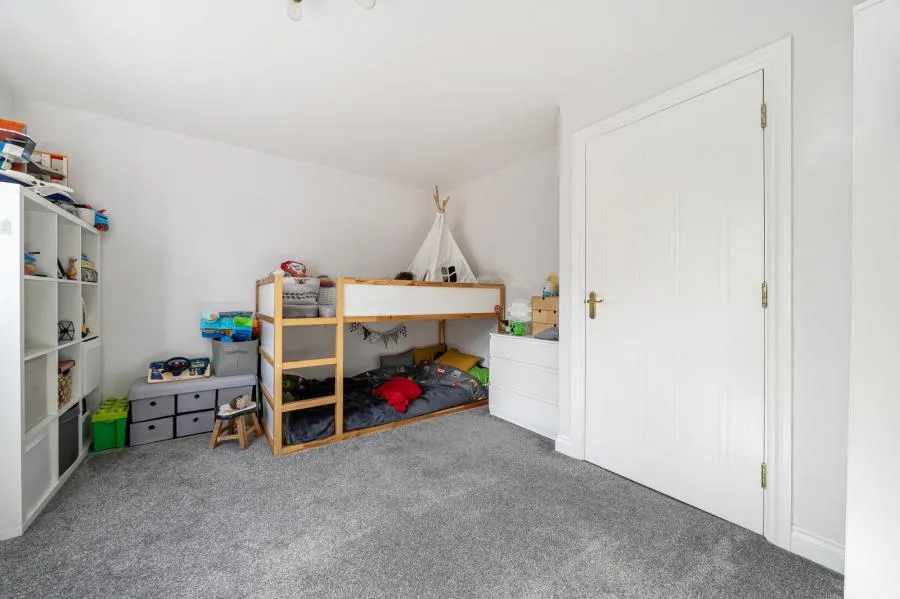 Urquhart Road, Thatcham, RG19, photo 14