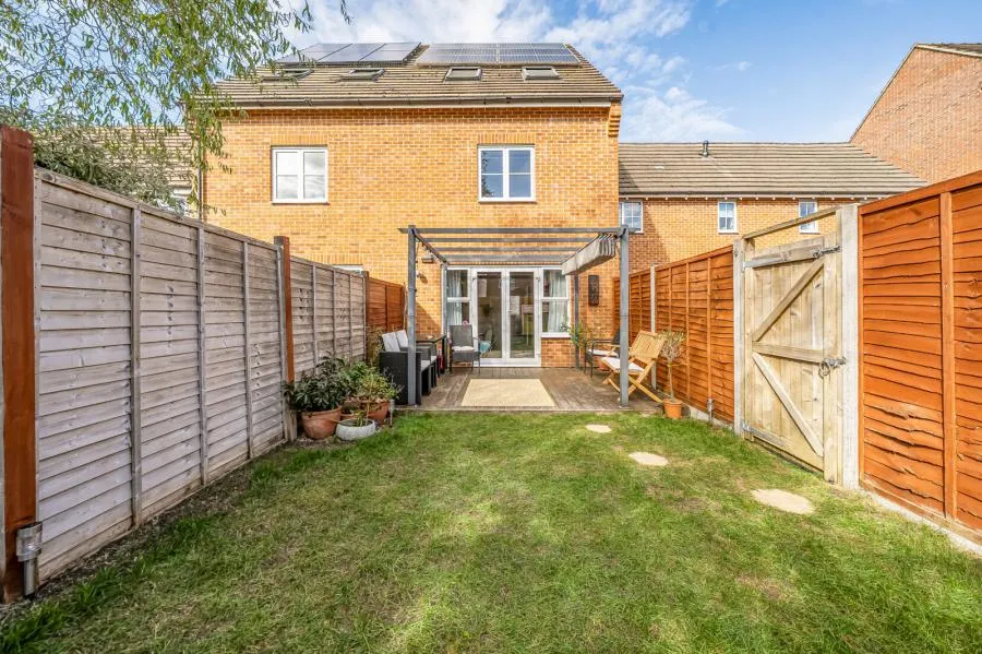 Urquhart Road, Thatcham, RG19, photo 19