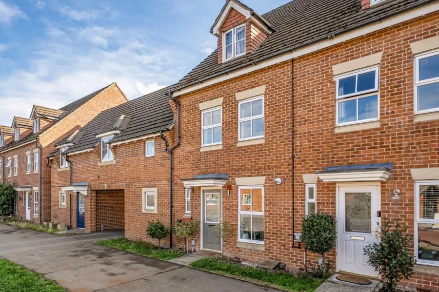 Urquhart Road, Thatcham, RG19, photo 21