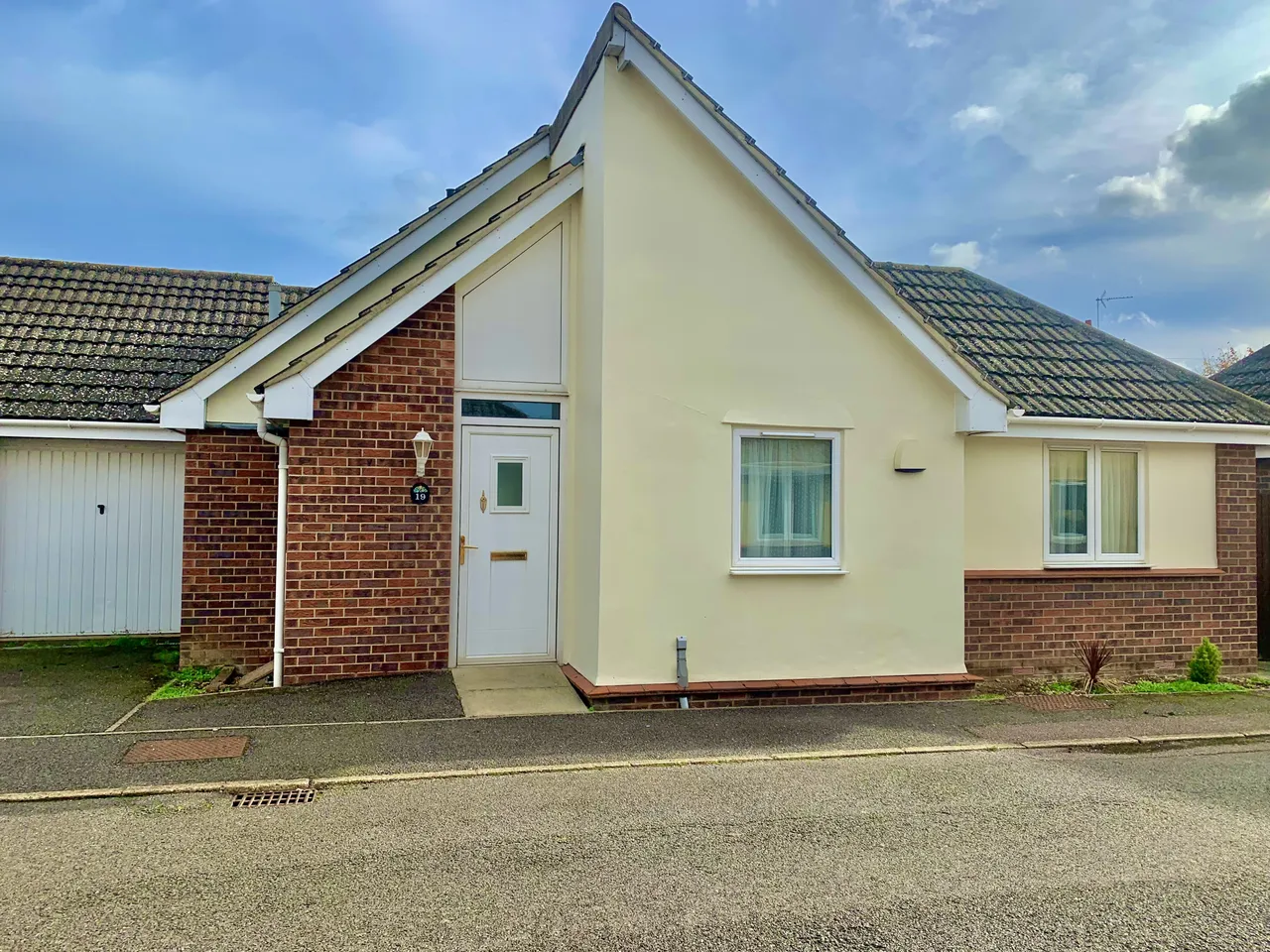 2 bed house to rent — White Horse Gardens, MARCH