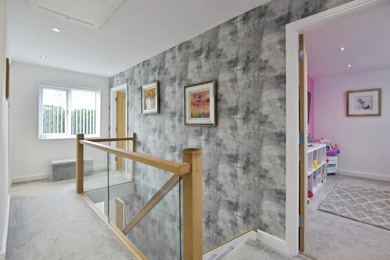 Cellarhead Road, Werrington, ST9, photo 19