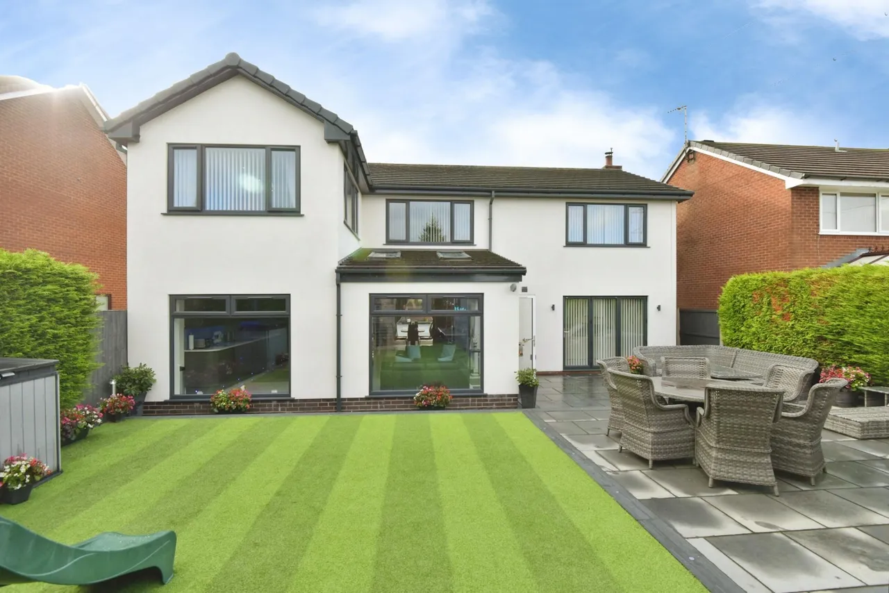 Cellarhead Road, Werrington, ST9, photo 34