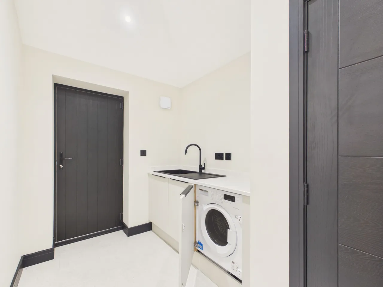 Hilston Road, Roos, HU12, photo 12