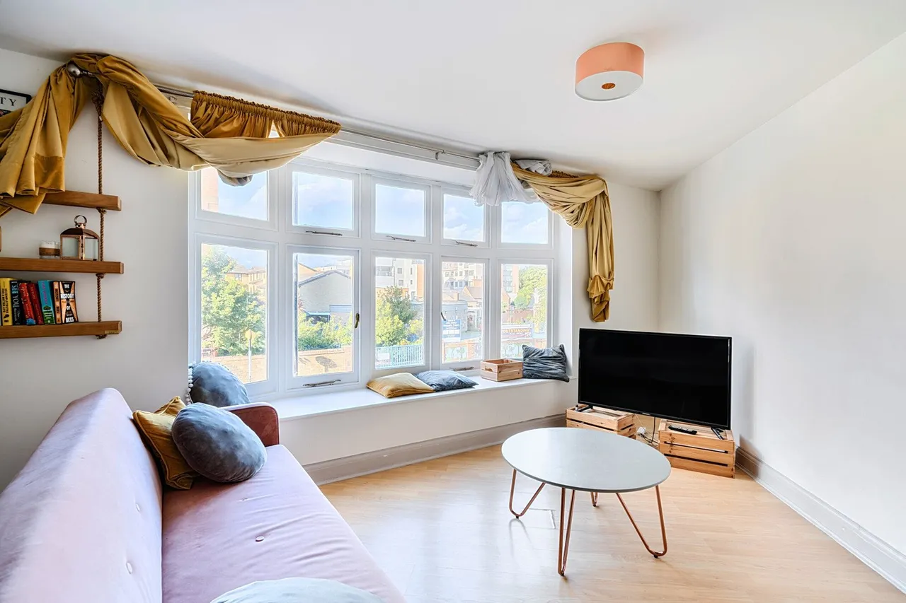 Mantle Road, SE4, photo 6