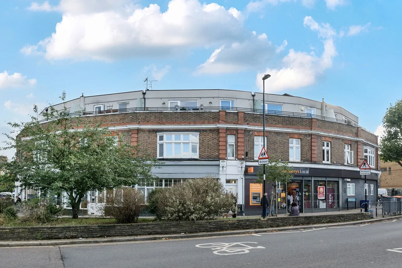 Mantle Road, SE4, photo 11