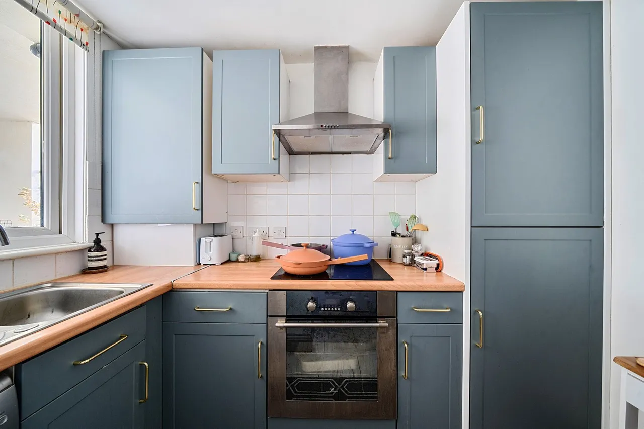 Mantle Road, SE4, photo 9