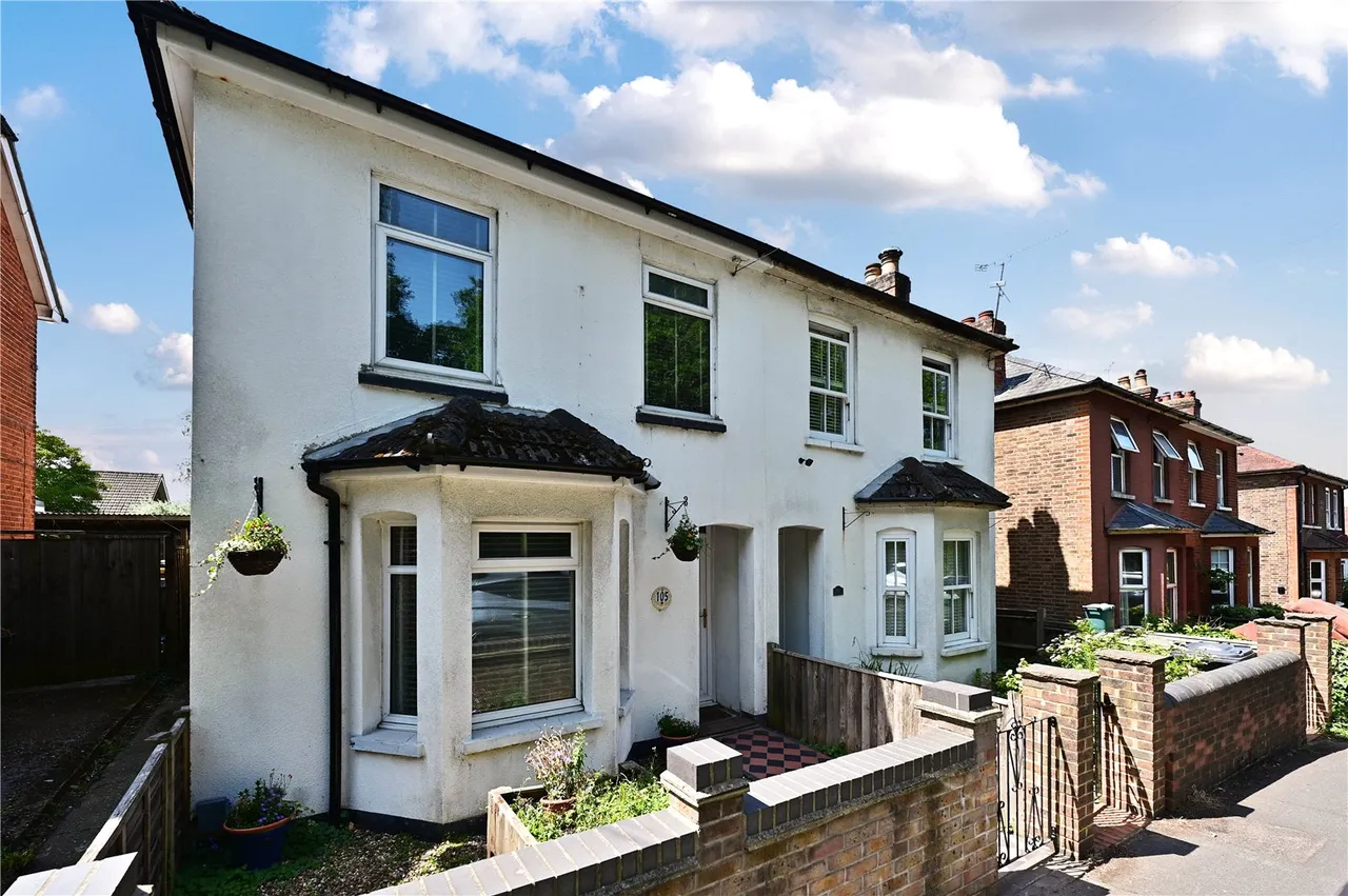 Ash Hill Road, Ash, Guildford, Surrey, GU12 5DN, photo 8