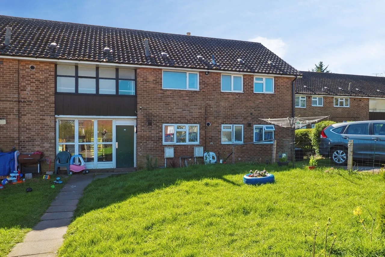 2 bed flat for sale — Great Hoggett Drive, Beeston, Nottingham, Nottinghamshire, NG9