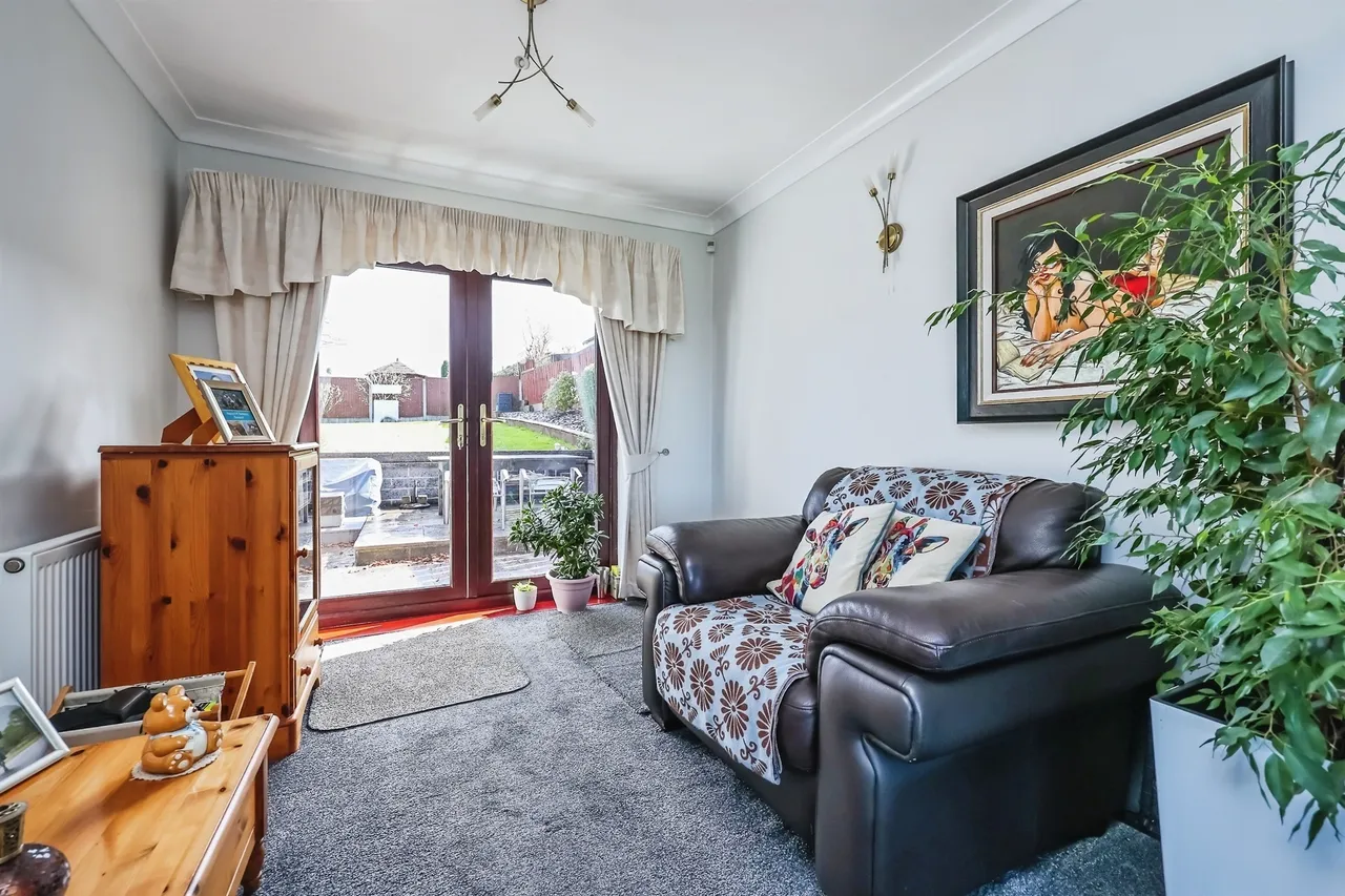 Old Chapel Lane, Underwood, NG16, photo 9