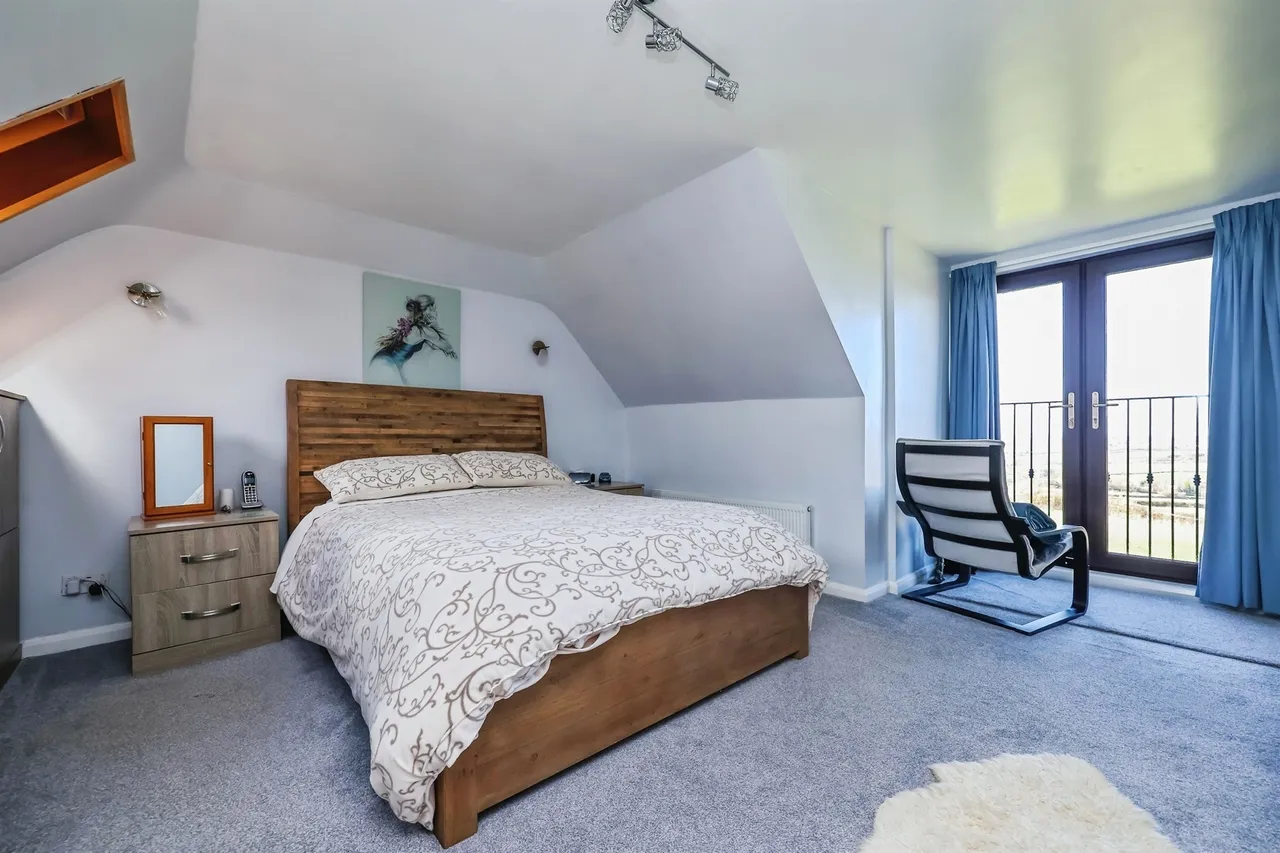 Old Chapel Lane, Underwood, NG16, photo 2