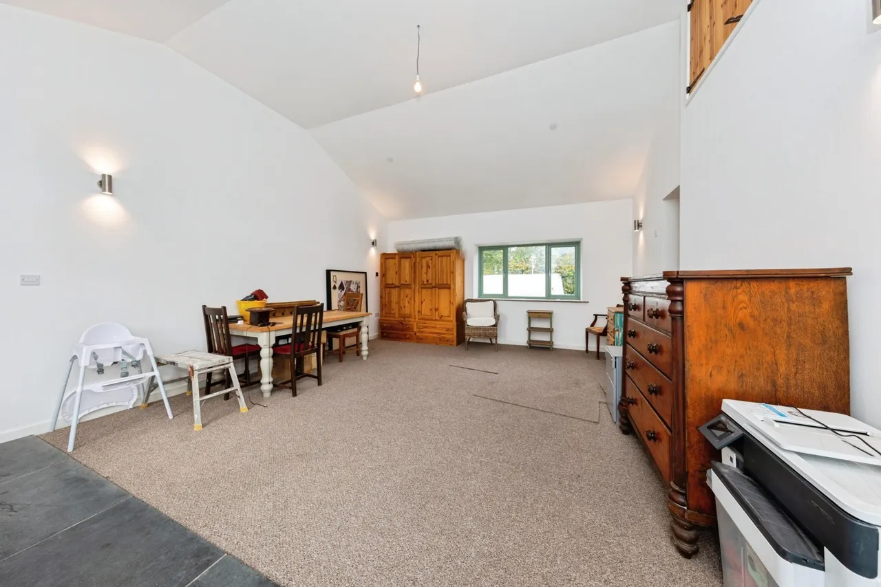 Broadlay, Ferryside, SA17, photo 8