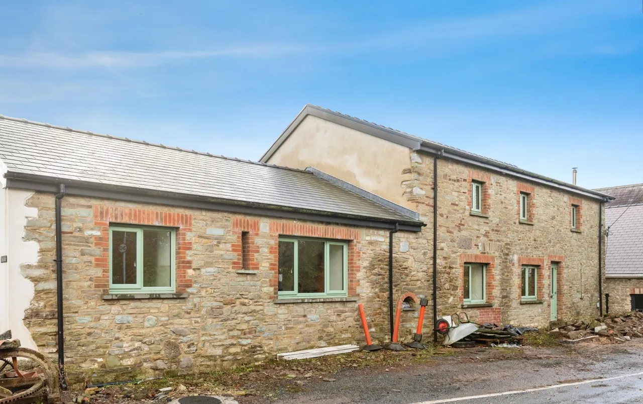 Broadlay, Ferryside, SA17, photo 19