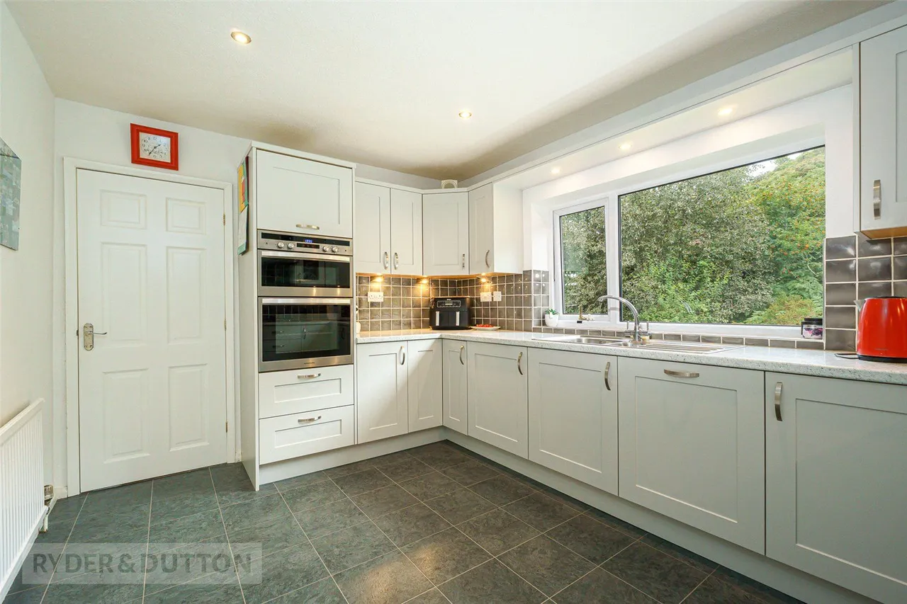 Upper Clough, Linthwaite, HD7, photo 7