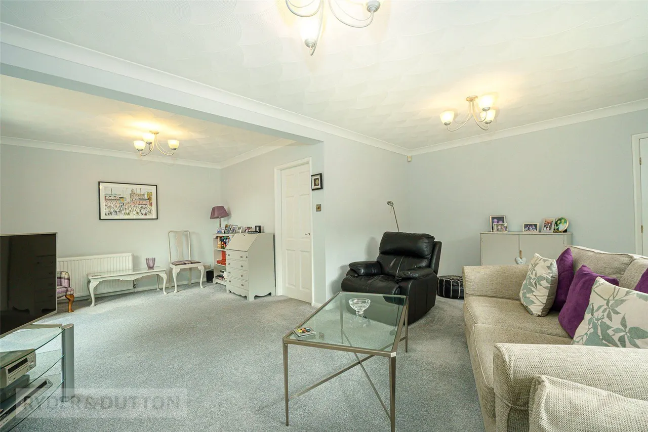 Upper Clough, Linthwaite, HD7, photo 5