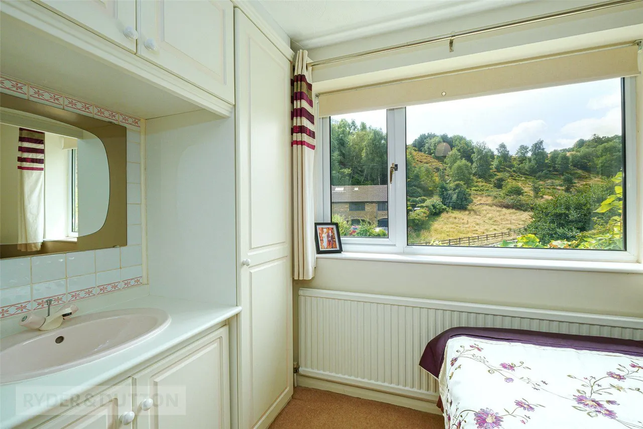 Upper Clough, Linthwaite, HD7, photo 21