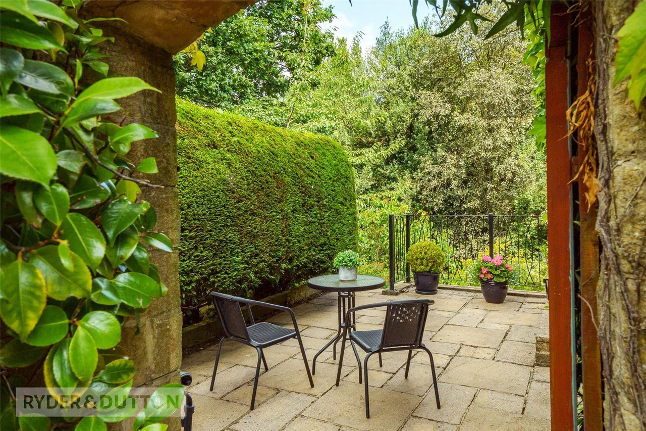 Upper Clough, Linthwaite, HD7, photo 29