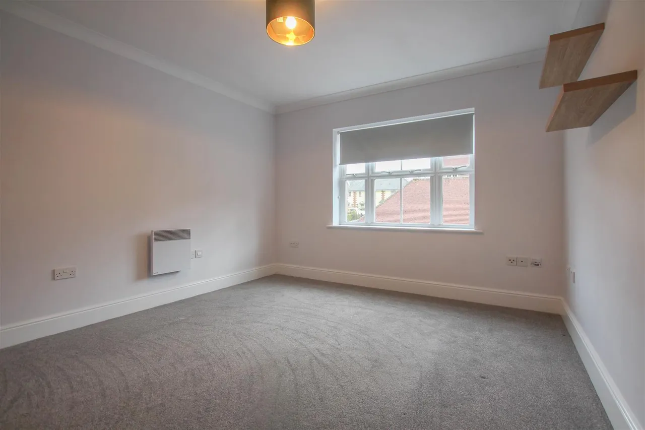 Blyth Court, Saffron Walden, CB11, photo 3
