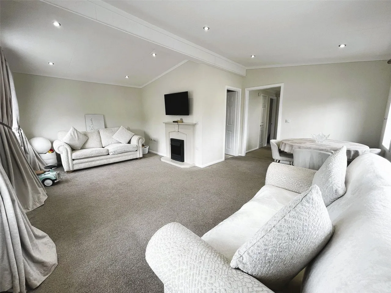 Hill Corner Farm Park, Sandy Lane, Farnborough, Hampshire, GU14 9JY, photo 2