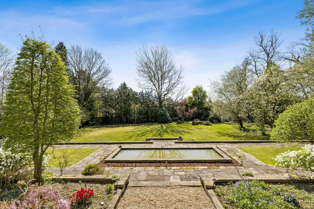 Danes Hill, Woking, GU22, photo 4