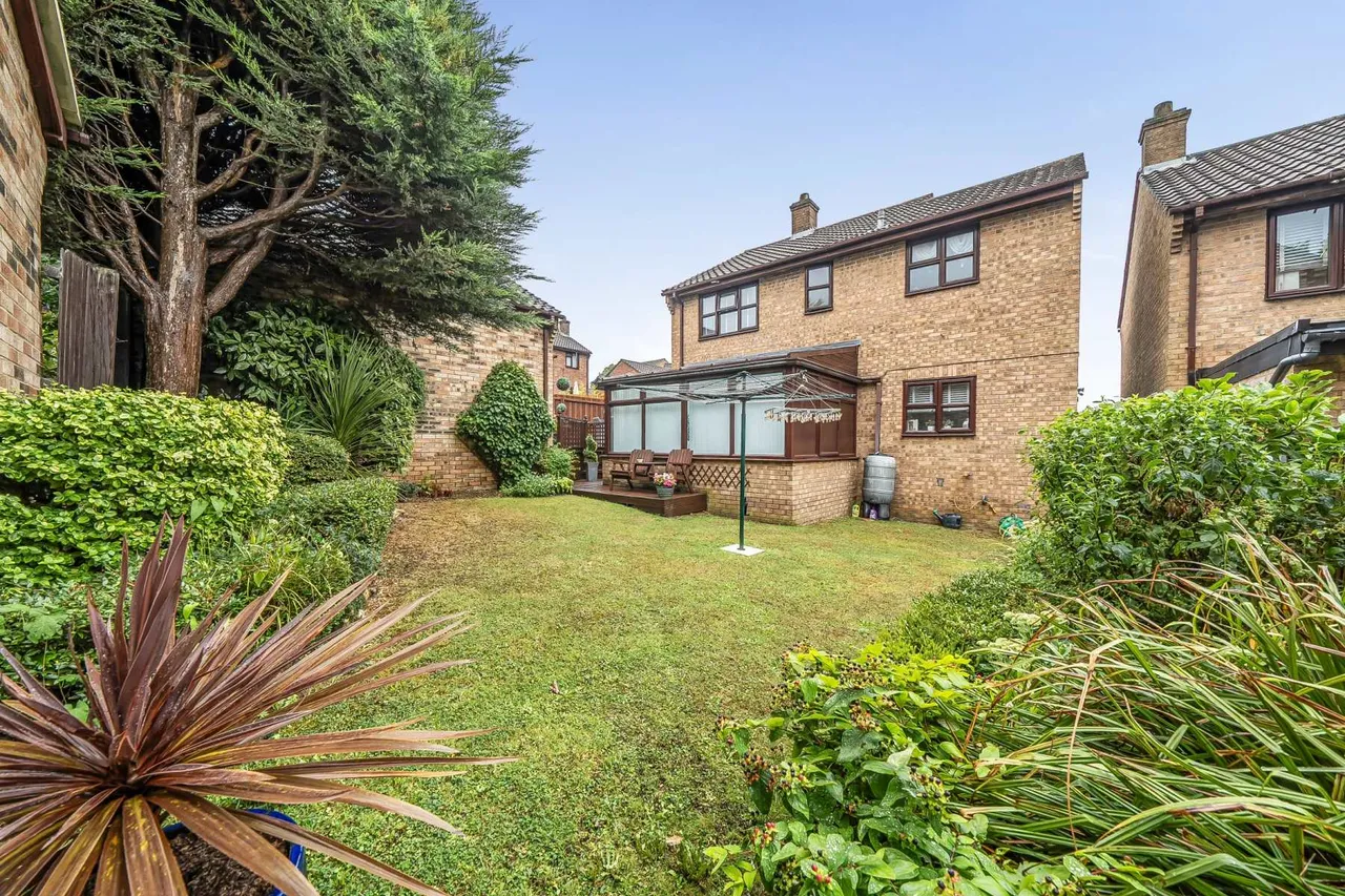 Samara Close, Chatham, Kent, ME5 9QW, photo 18