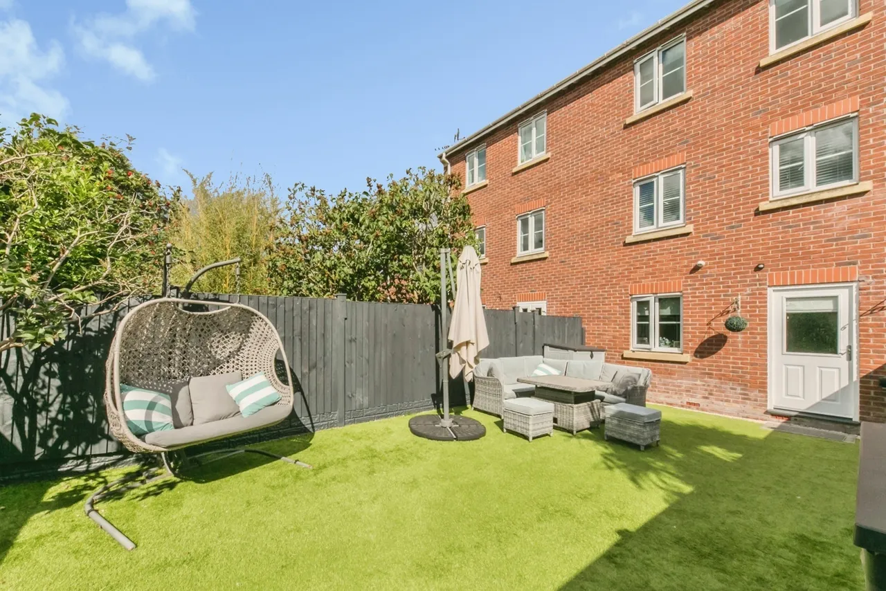 Great Oak Square, Mobberley, Knutsford, Cheshire, WA16, photo 18