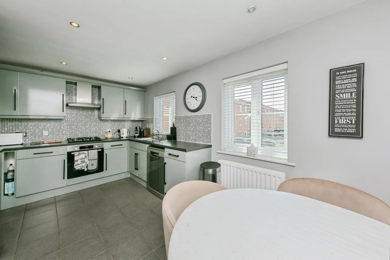 Great Oak Square, Mobberley, Knutsford, Cheshire, WA16, photo 3