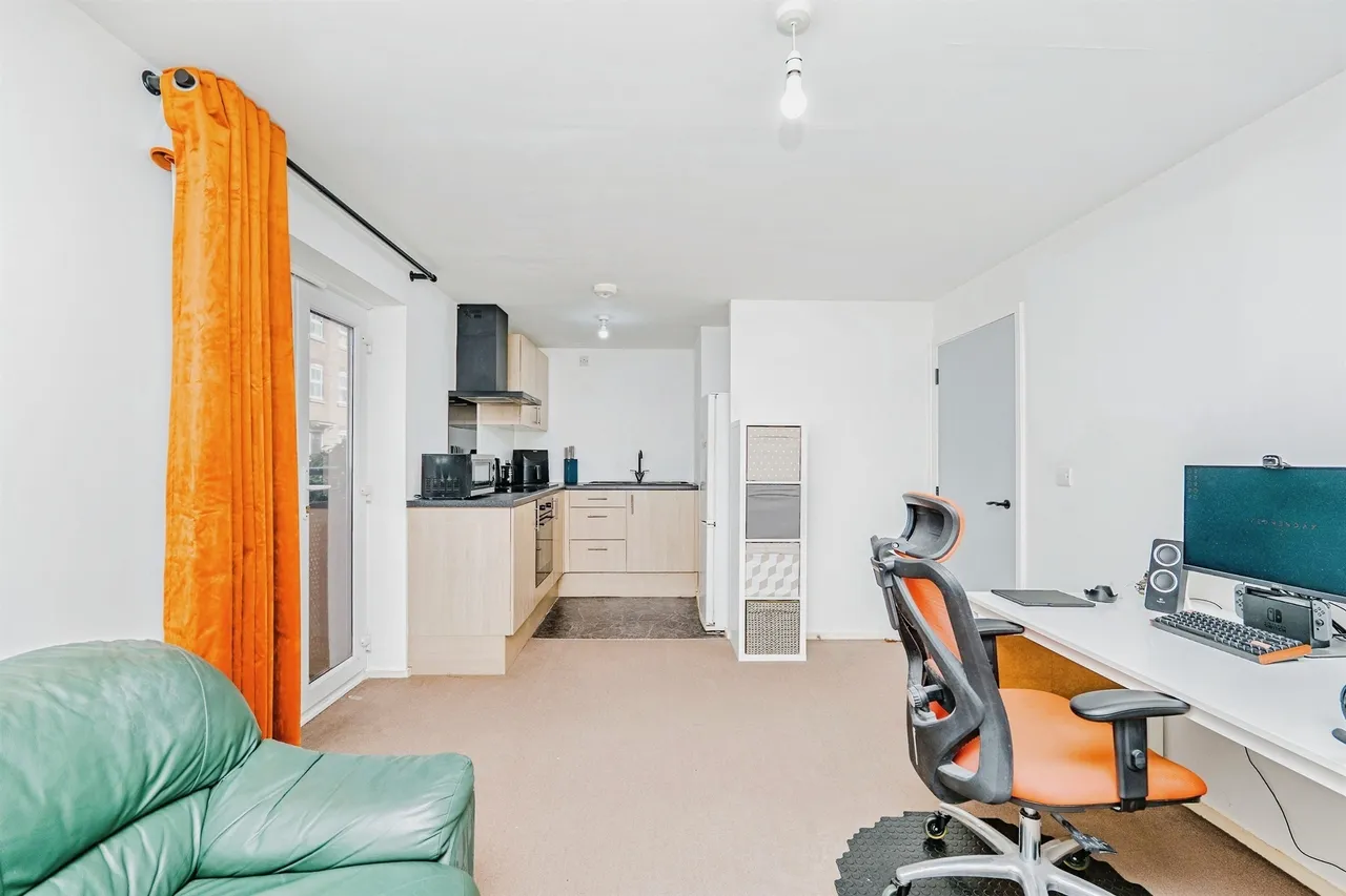 Longacres Bridgend, CF31, photo 5