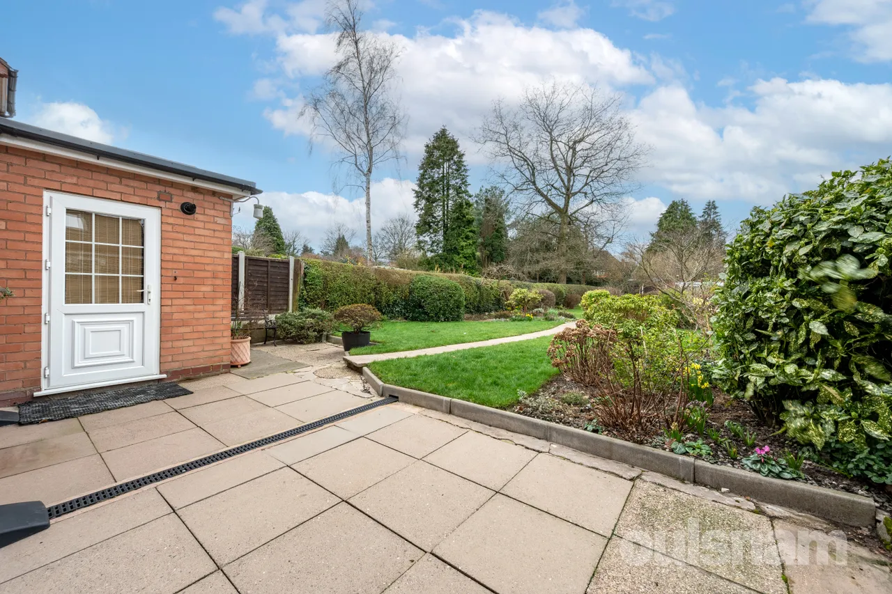 Iris Close, Bournville Village Trust, Selly Oak, Birmingham, B29 5BS, photo 16