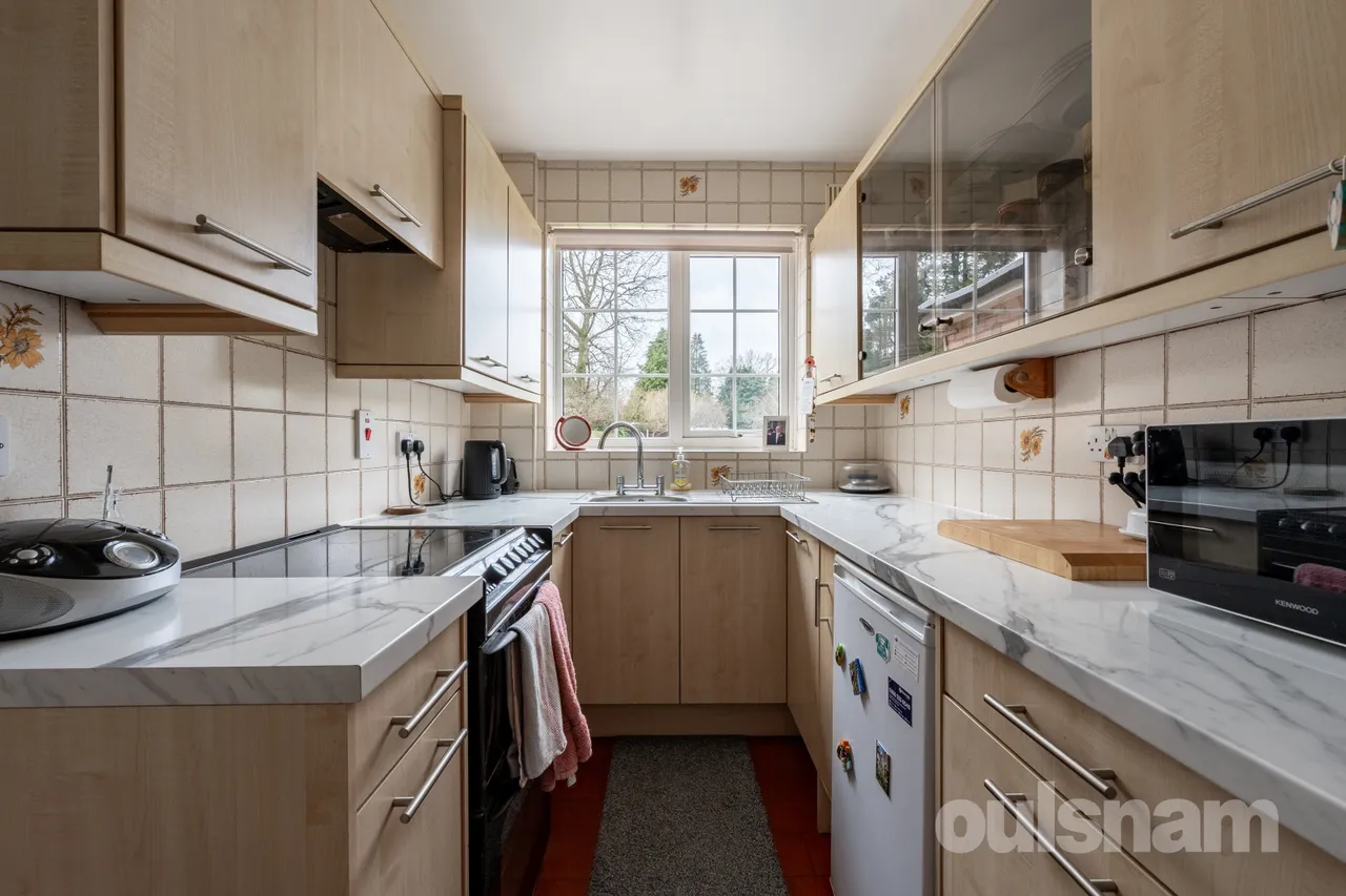Iris Close, Bournville Village Trust, Selly Oak, Birmingham, B29 5BS, photo 7