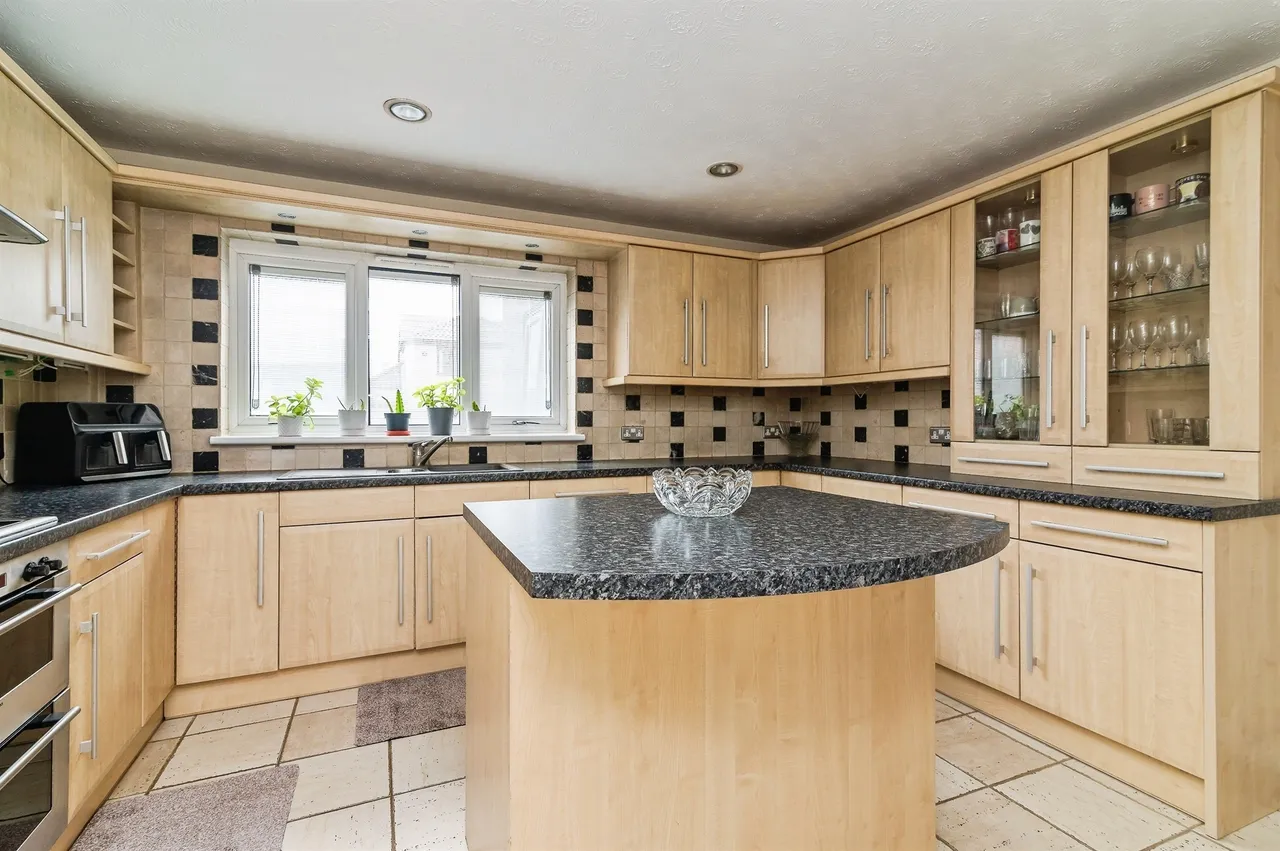 Cranberry Close, West Bridgford, Nottingham, photo 3