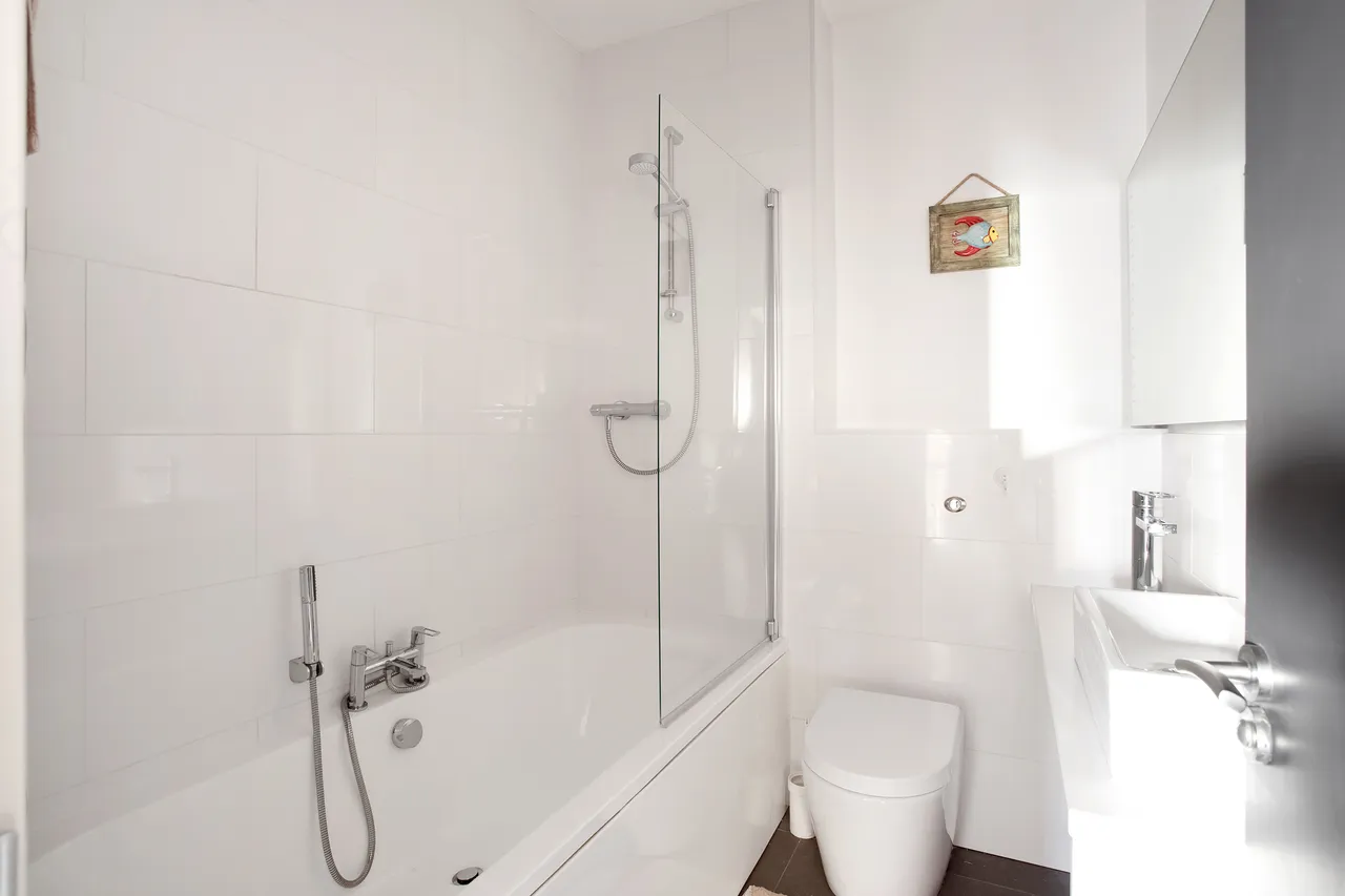 Chase View, Cheltenham, GL52, photo 8