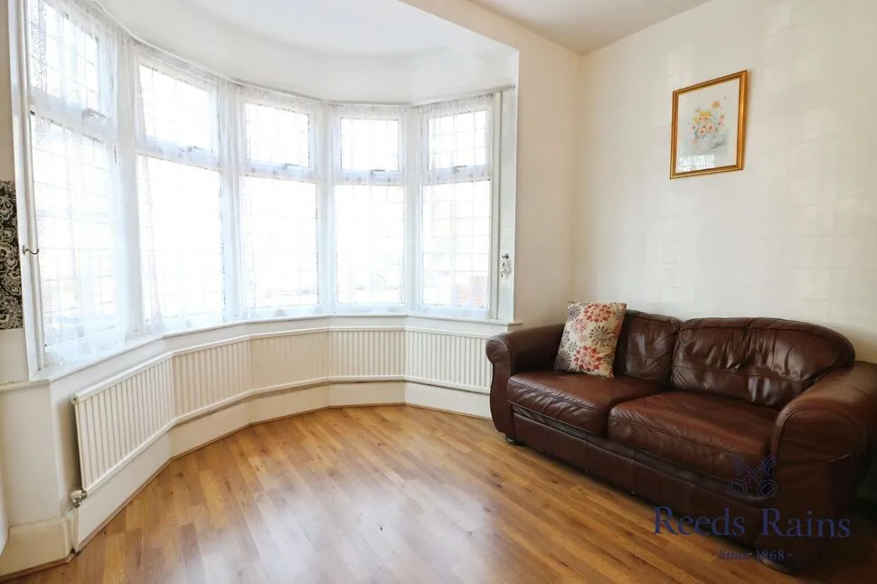 Bute Road, Ilford, IG6, photo 2