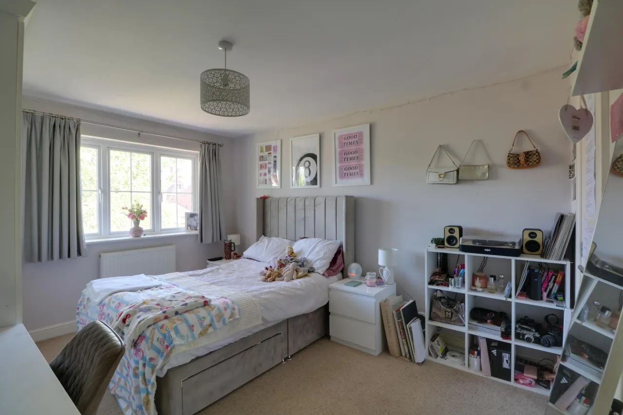 Holly Place, Nantwich, photo 9