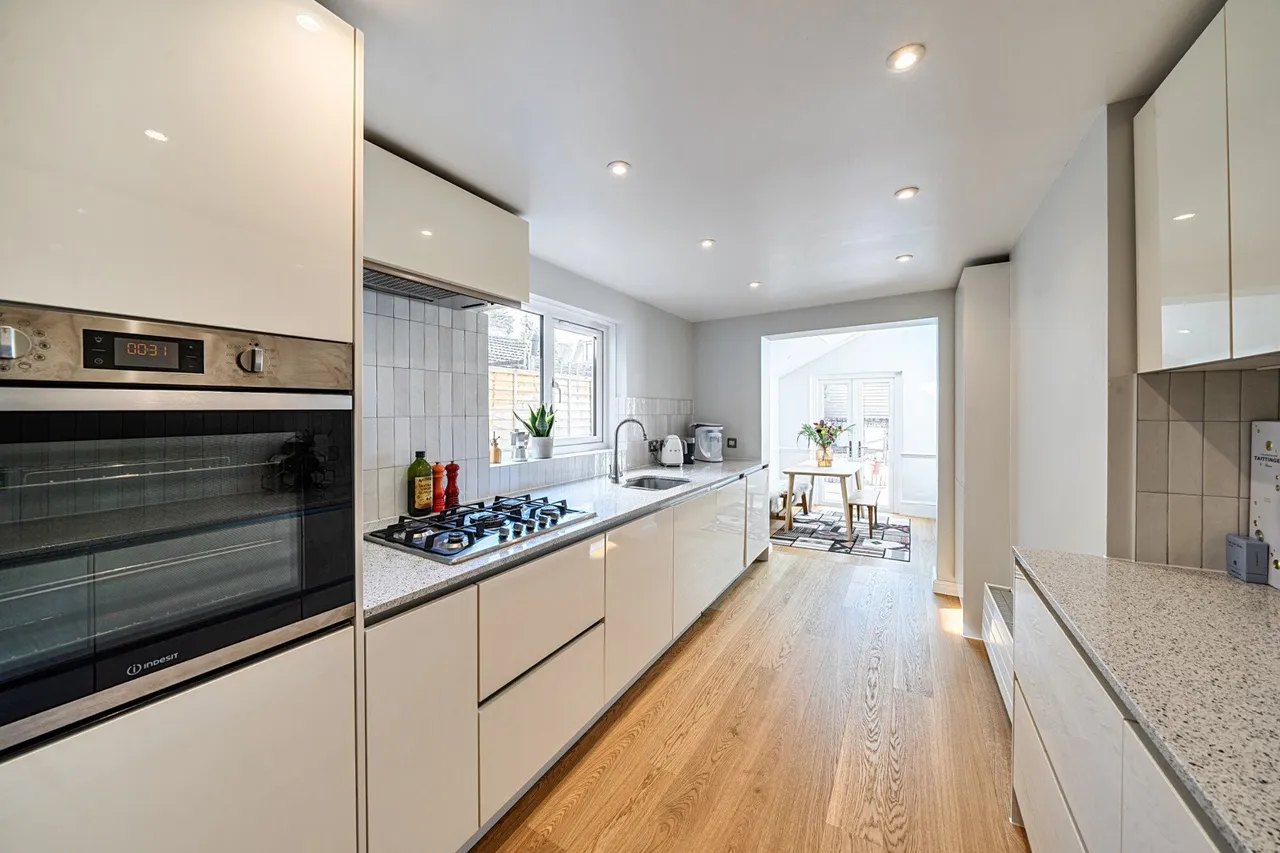 2 bed house for sale — Lynton Road, SE1