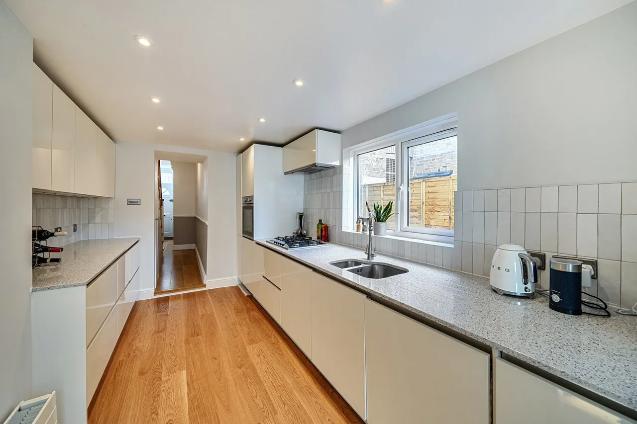 Lynton Road, SE1, photo 14