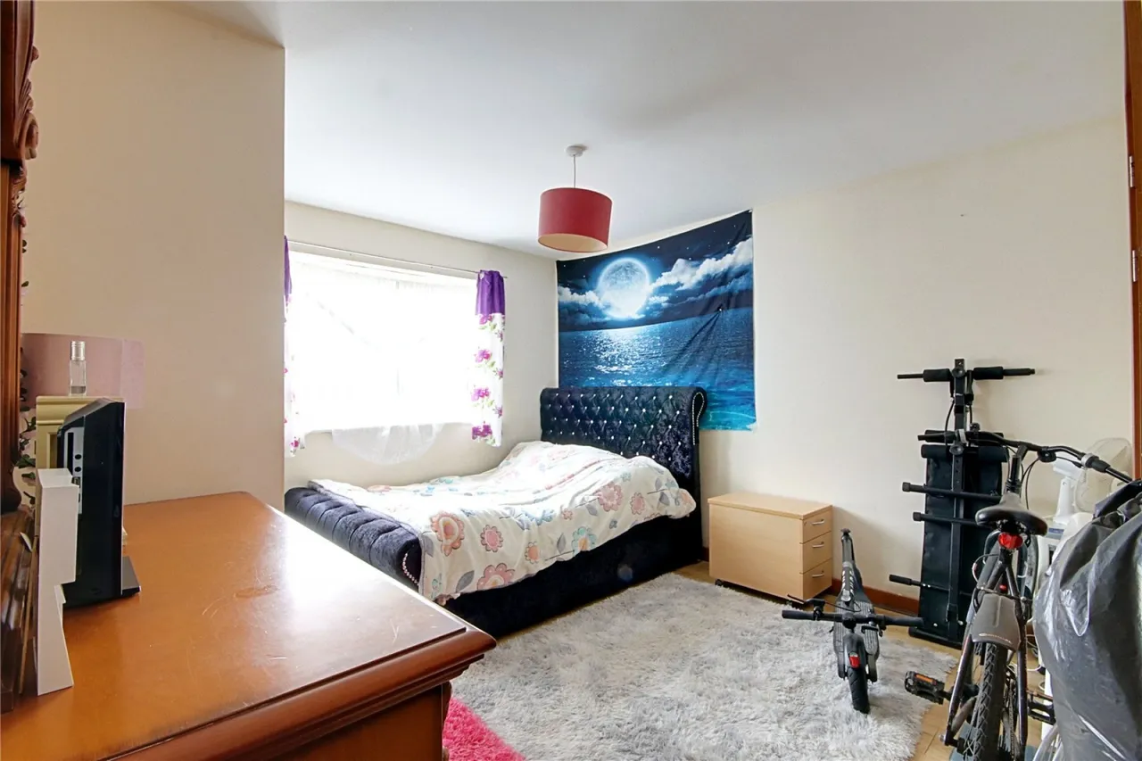 Rossmore Close, EN3, photo 4