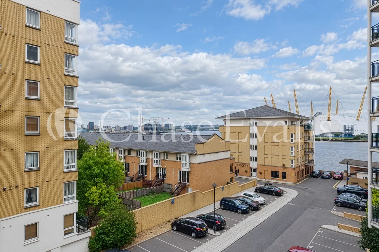 Prime Meridian Walk, Canary Wharf, E14, photo 14