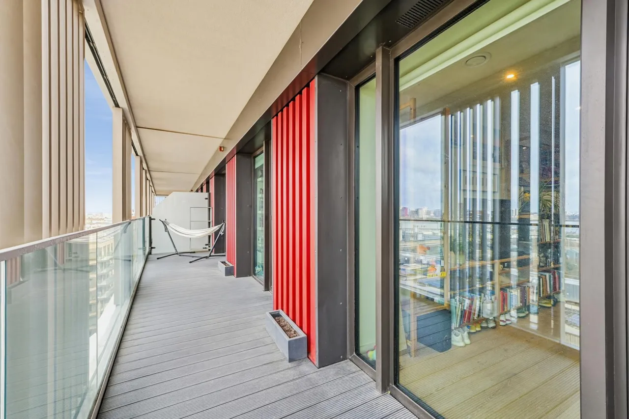 Marco Polo Tower, Royal Wharf, E16, photo 6