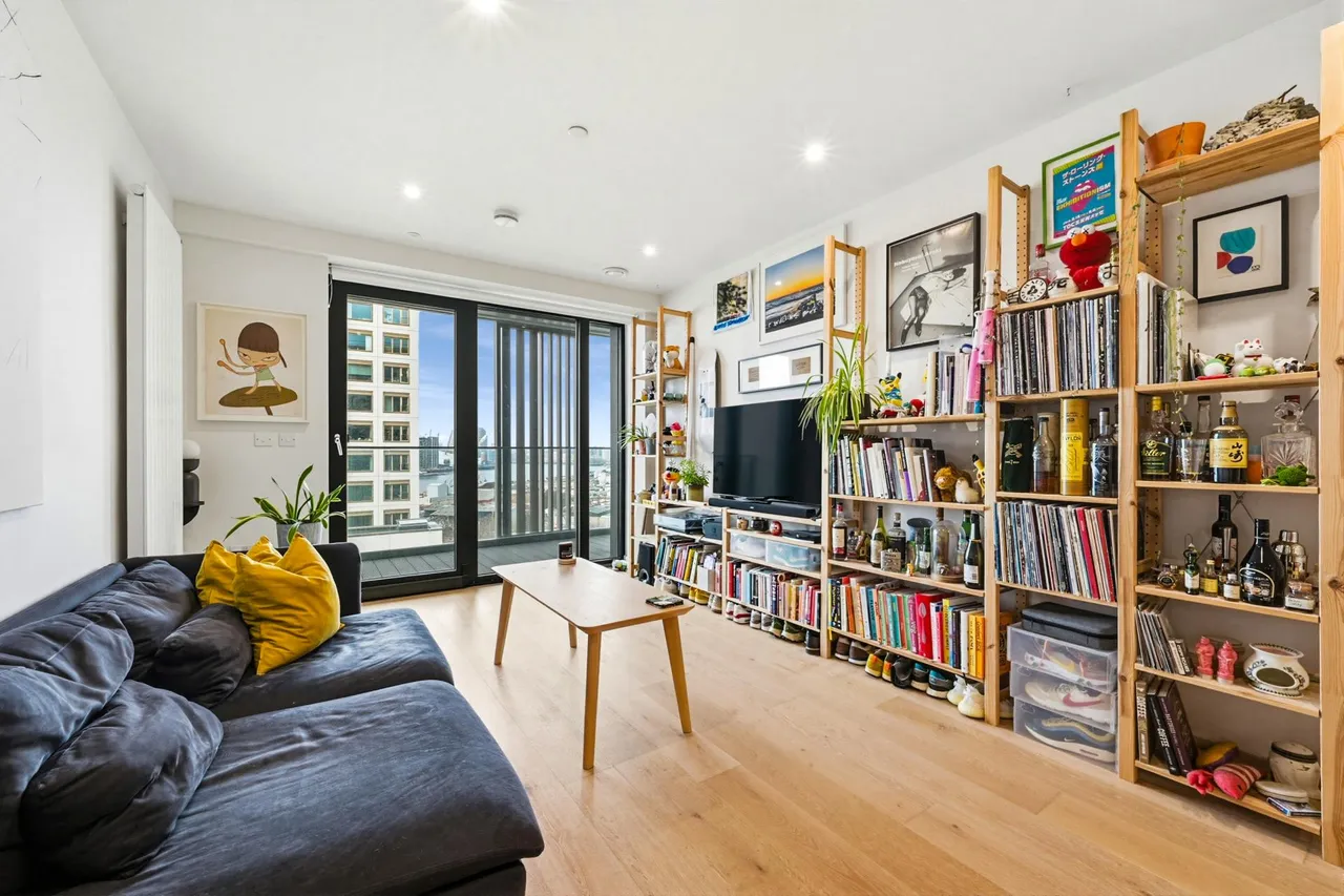 Marco Polo Tower, Royal Wharf, E16, photo 5