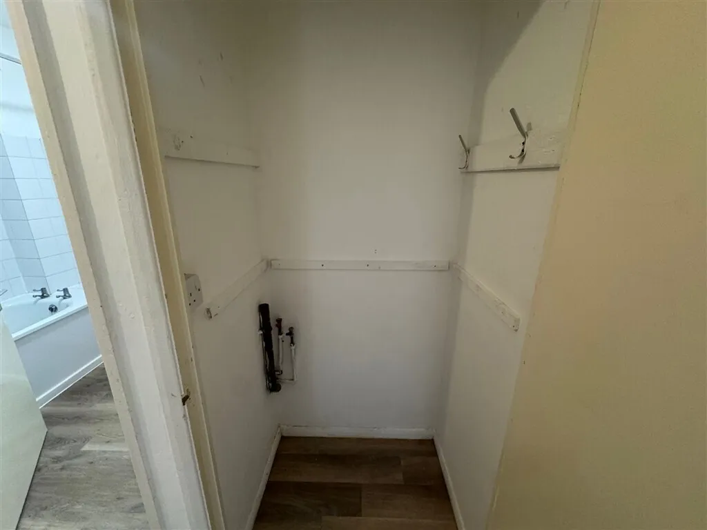 Oxford Road, Owlsmoor, GU47, photo 8