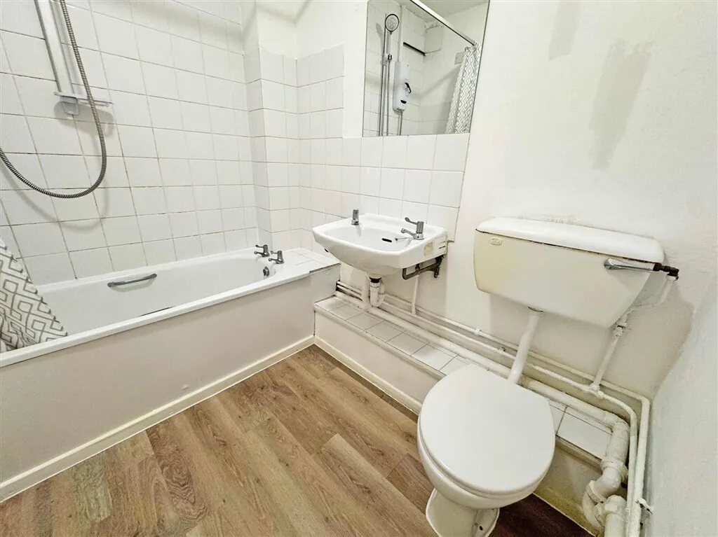 Oxford Road, Owlsmoor, GU47, photo 3