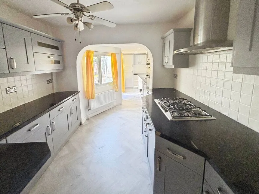 Simmins Crescent, Leicester, Leicestershire, LE2, photo 4