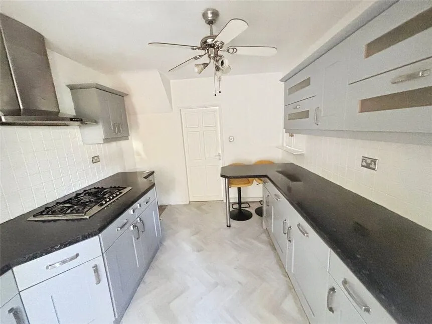 Simmins Crescent, Leicester, Leicestershire, LE2, photo 5