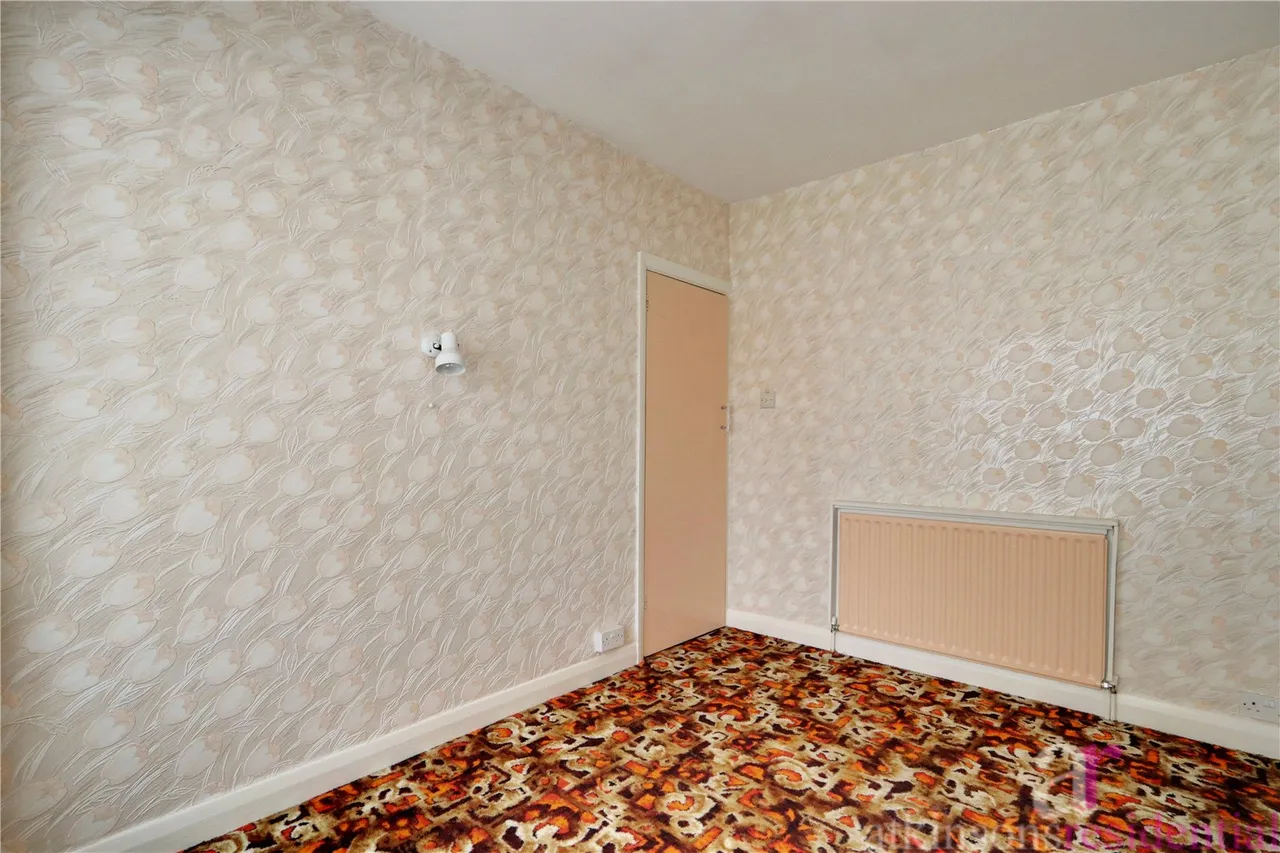 Woodgrange Gardens, Enfield, EN1, photo 13